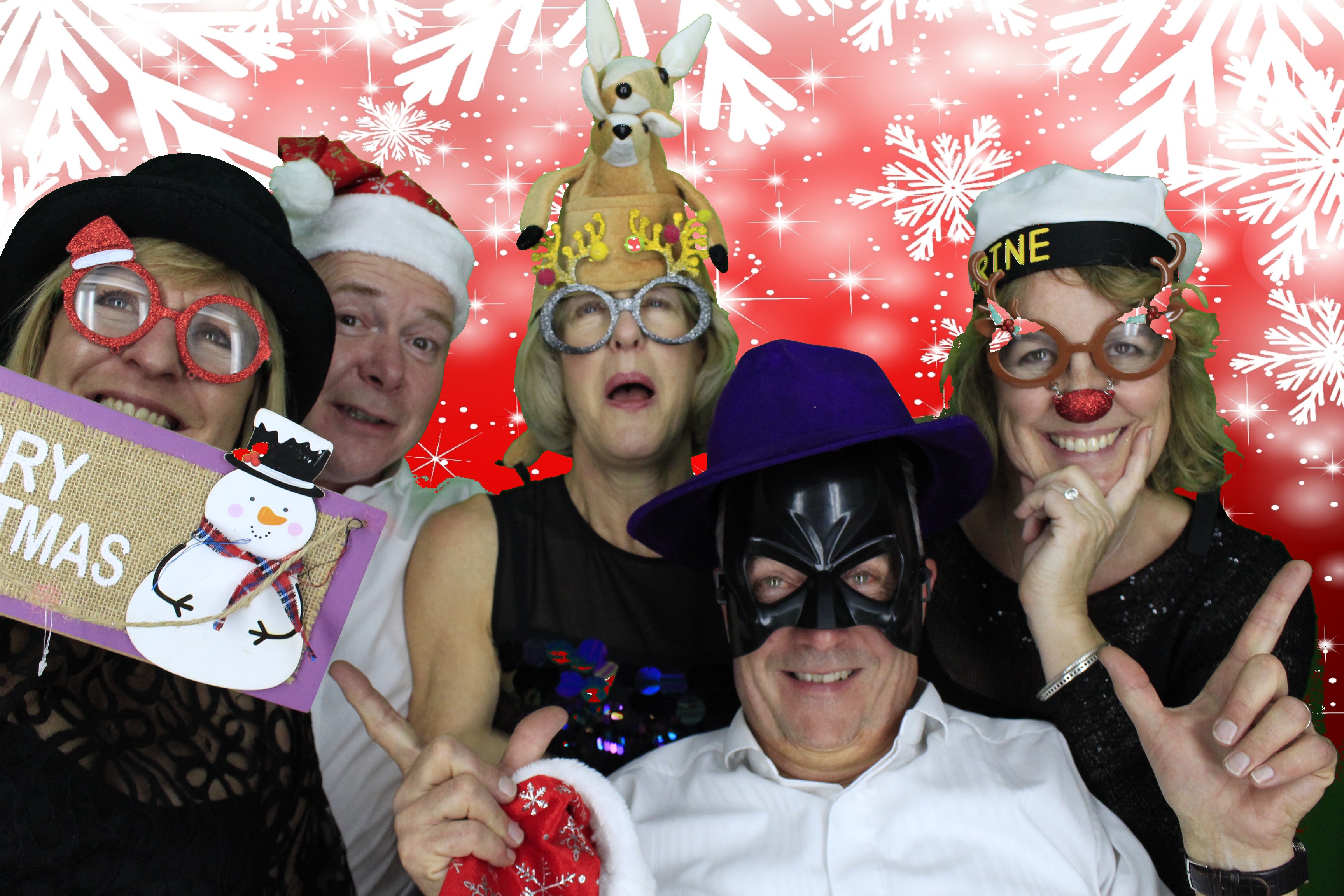 Silvermere Christmas Party  | View more photos from the event at gallery.myphotoboothexperience.co.uk/u/MyPhotoBoothExperienceLtd/Silvermere-Christmas-Party-1